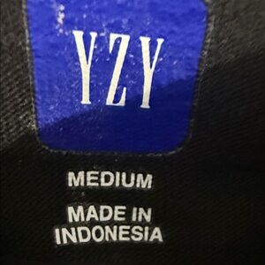 YZY Gap Long Sleeve Medium